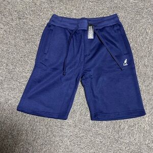 KANGOL GOES WITH EVERYTHING FLEECE SHORT.Mens size Medium Women’s Size Large